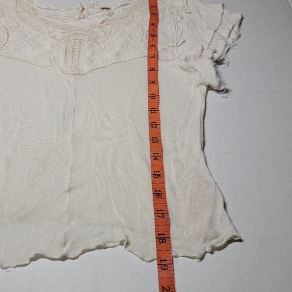 Free People‎ Ivory Lace Accent Blouse - Picture 6 of 8